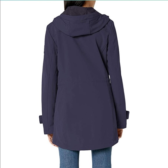 NWT Tommy Hilfiger womens Iconic Sporty Hooded Soft Shell Rain Jacket NAVY - Picture 2 of 4